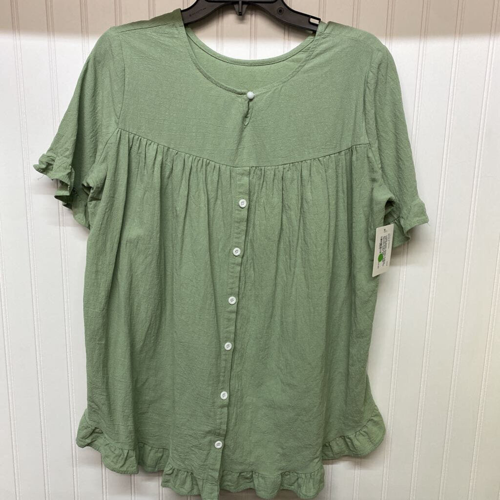 SHORT SLEEVED BUTTON UP BLOUSE