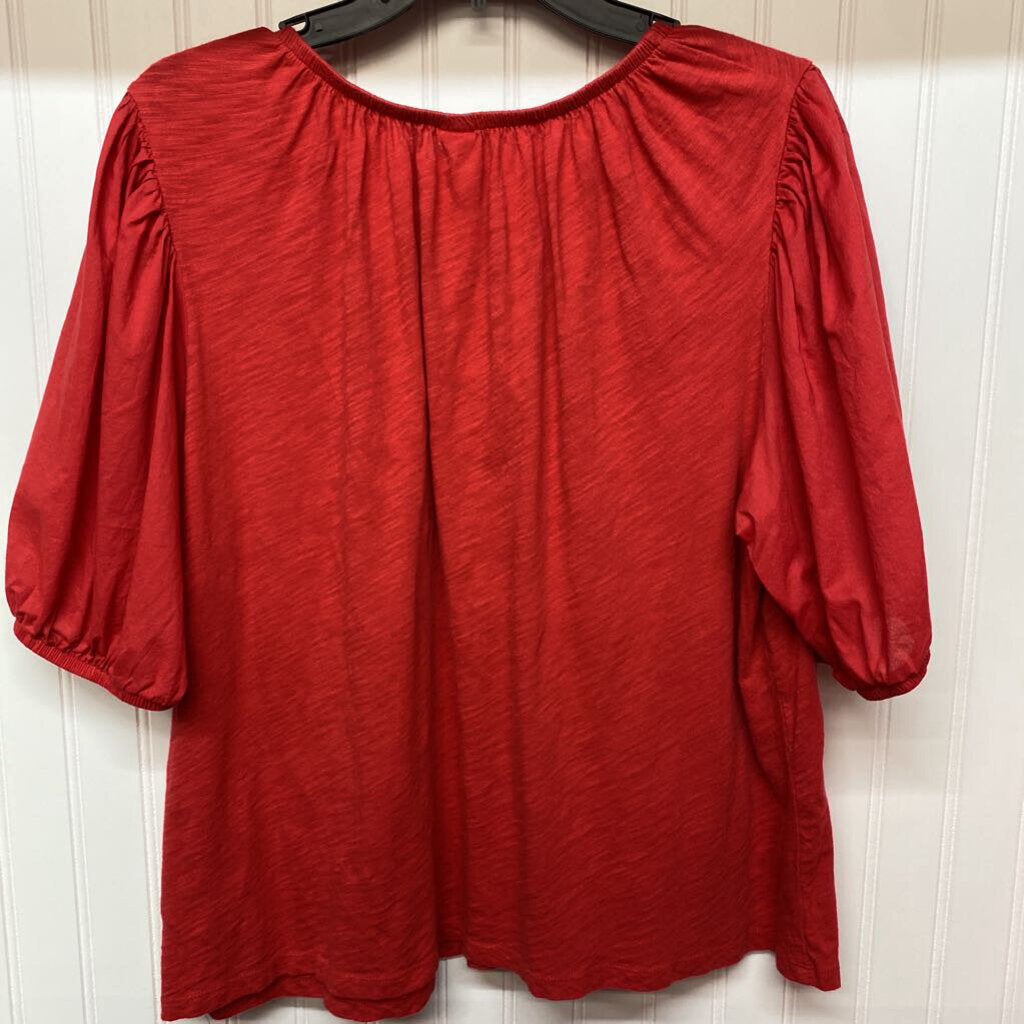 SHORT SLEEVE TOP