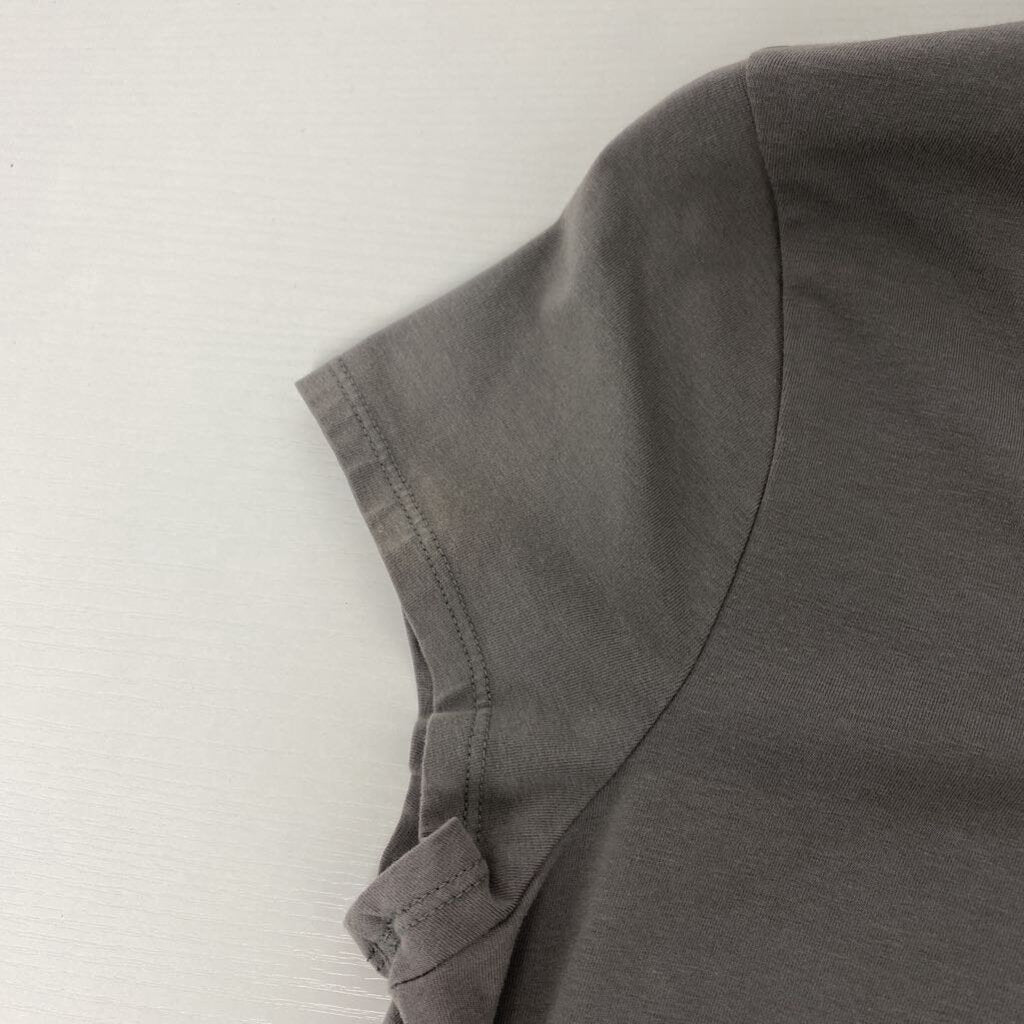 SHORT SLEEVED TEE