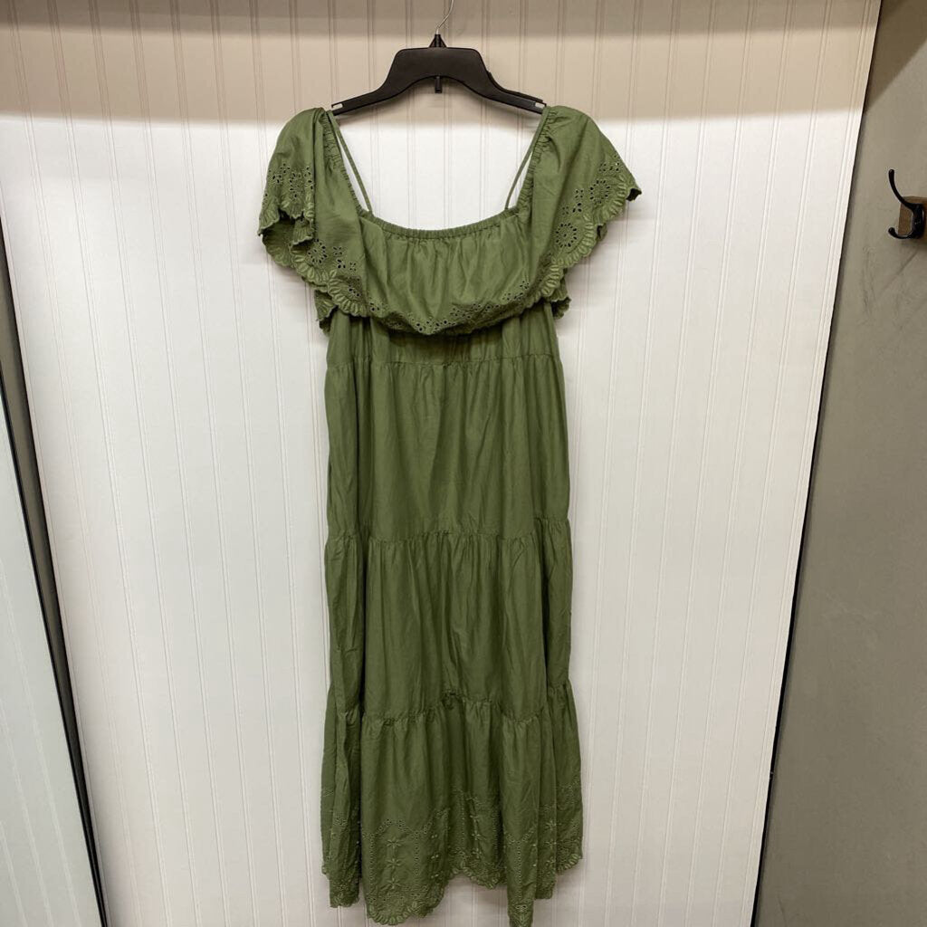 SLEEVELESS LONG DRESS