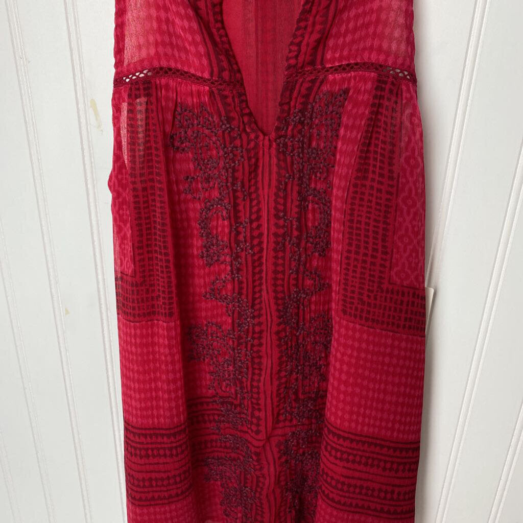 EMBROIDERED SLEEVELESS TOP