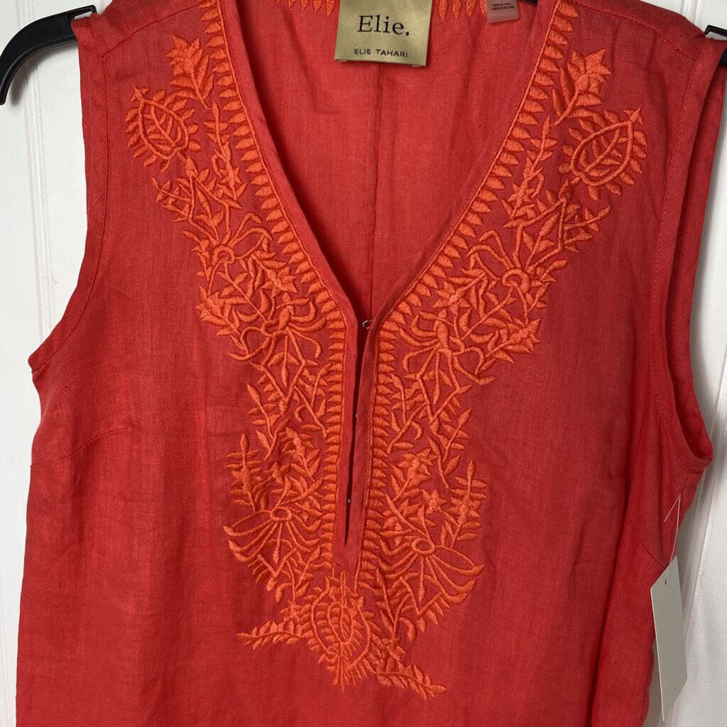 EMBROIDRED SLEEVELESS TOP