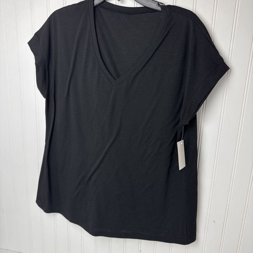V NECK SHORT SLEEVED TOP