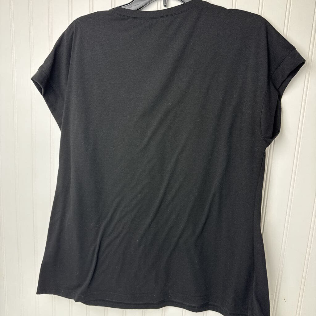 V NECK SHORT SLEEVED TOP