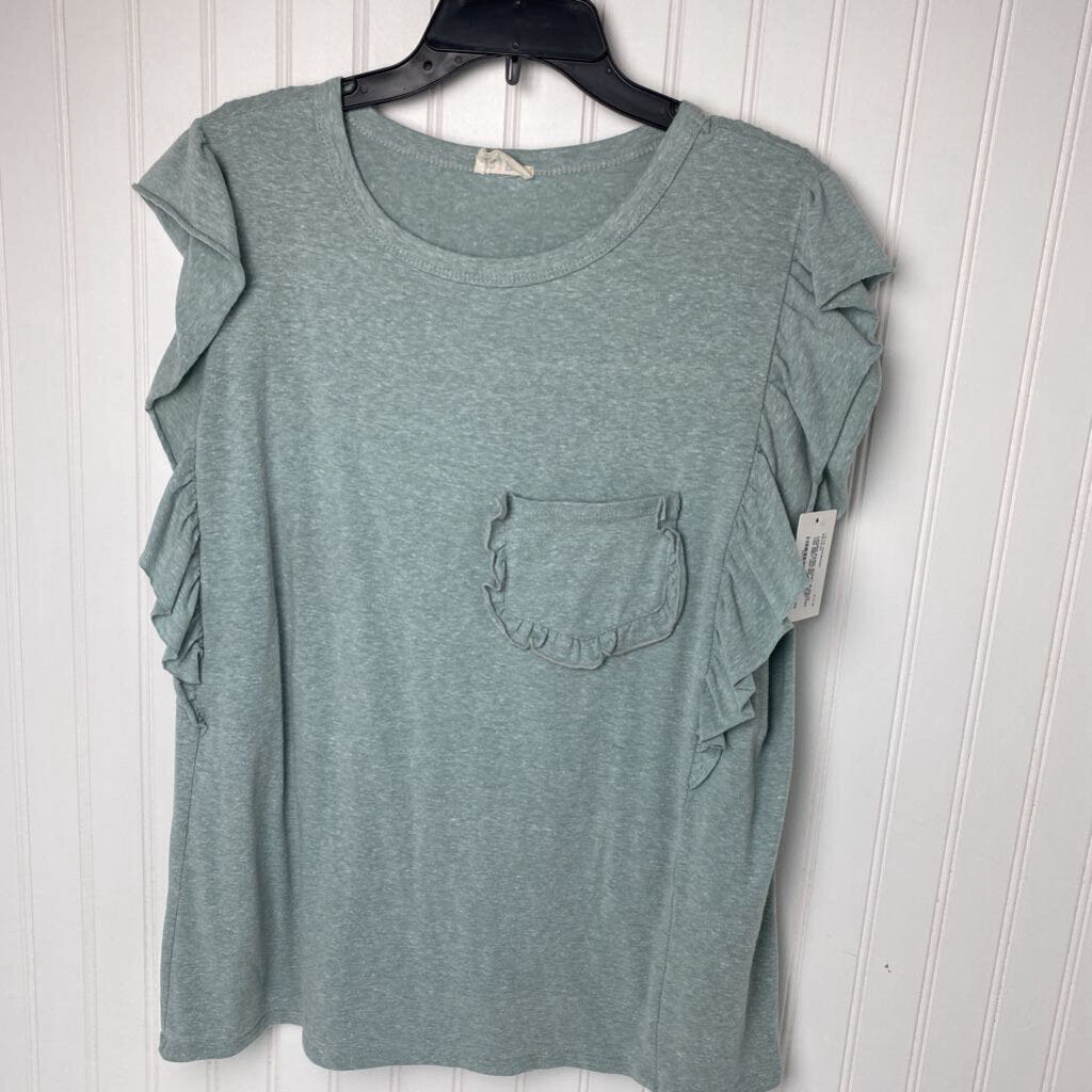 RUFFLED CAP SLEEVED TOP