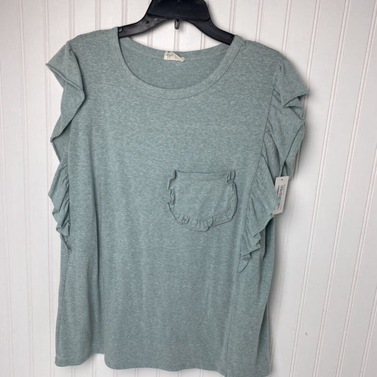 RUFFLED CAP SLEEVED TOP