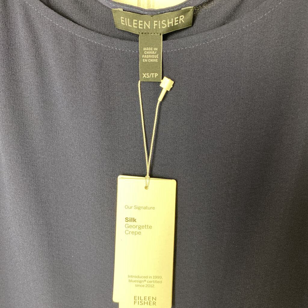 SILK SLEEVLESS TOP