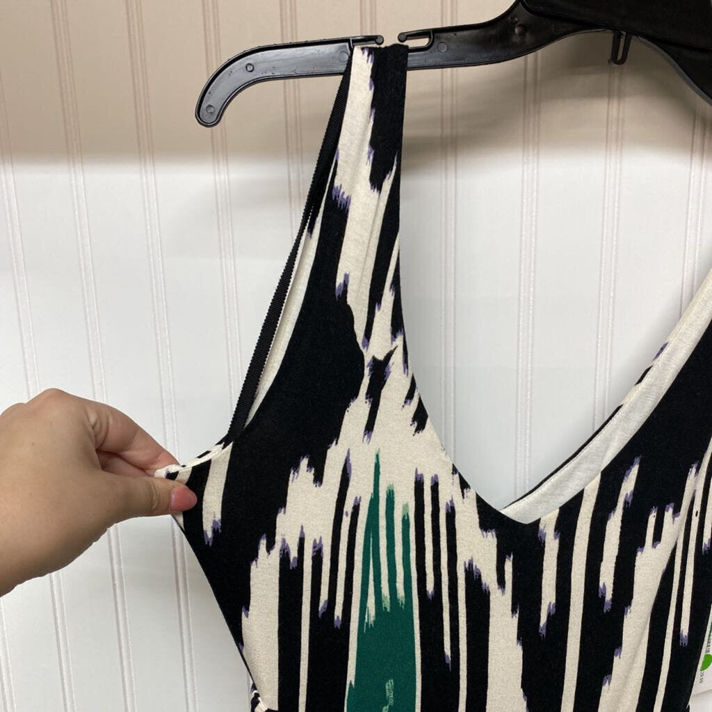 SLEEVELESS LONG DRESS
