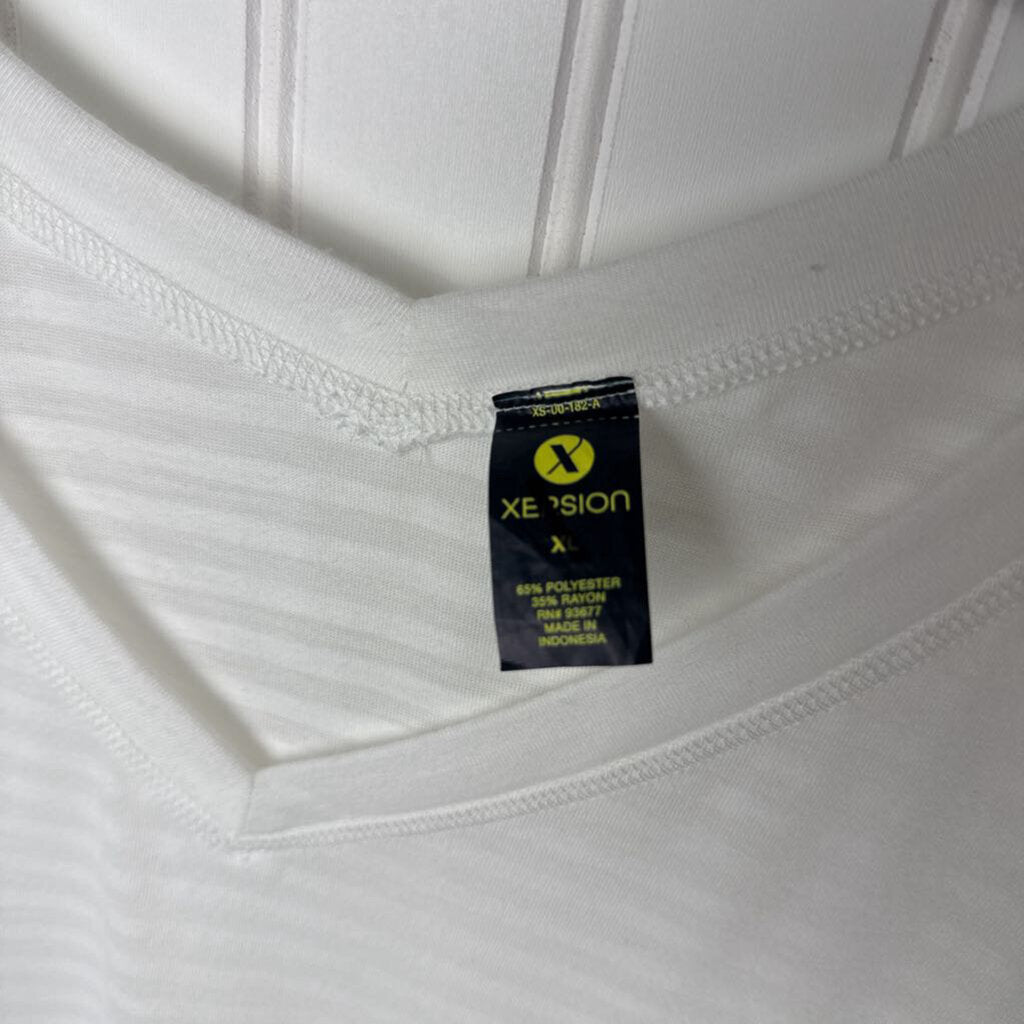SHORT SLEEVED SHIRT