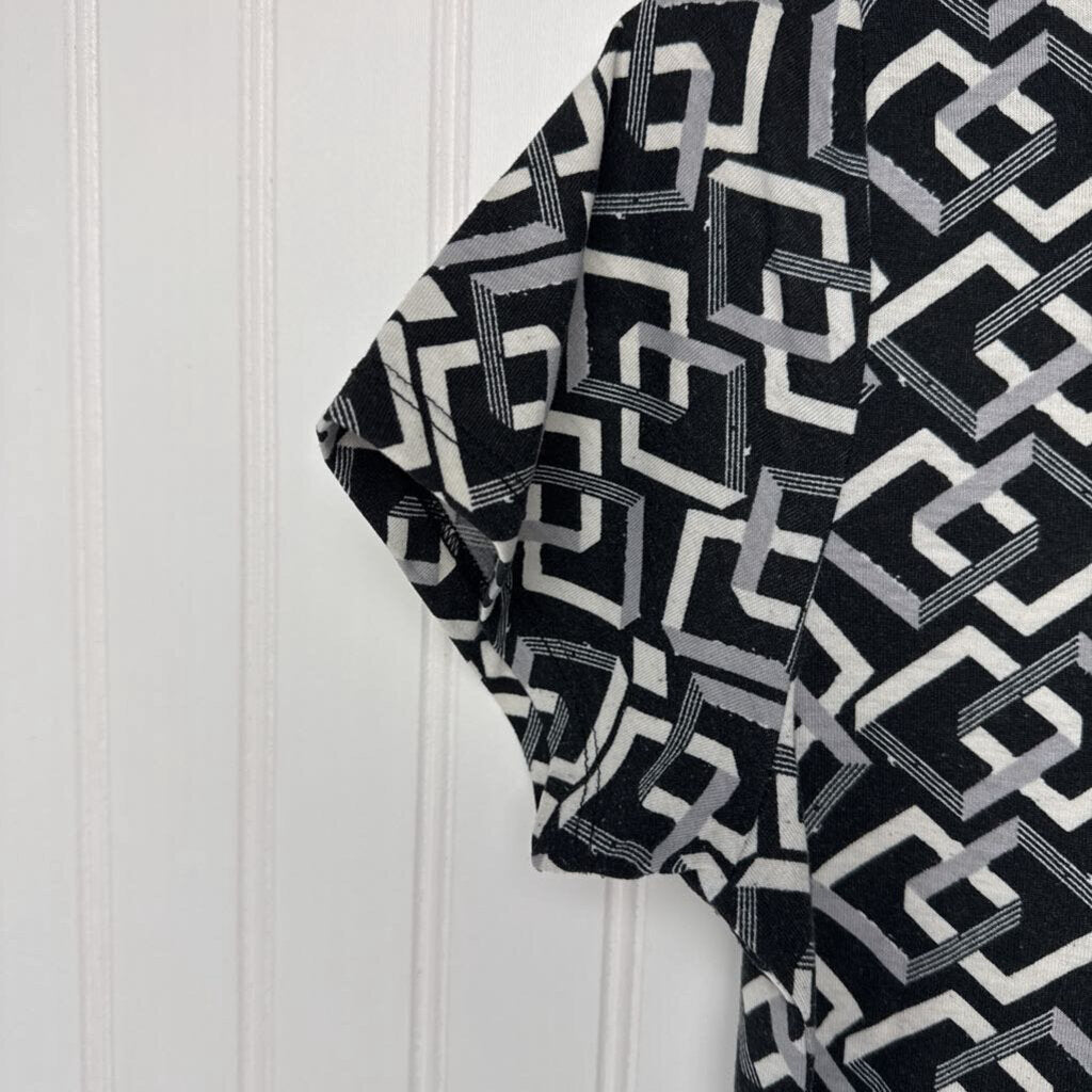 SHORT SLEEVE PRINTED TOP
