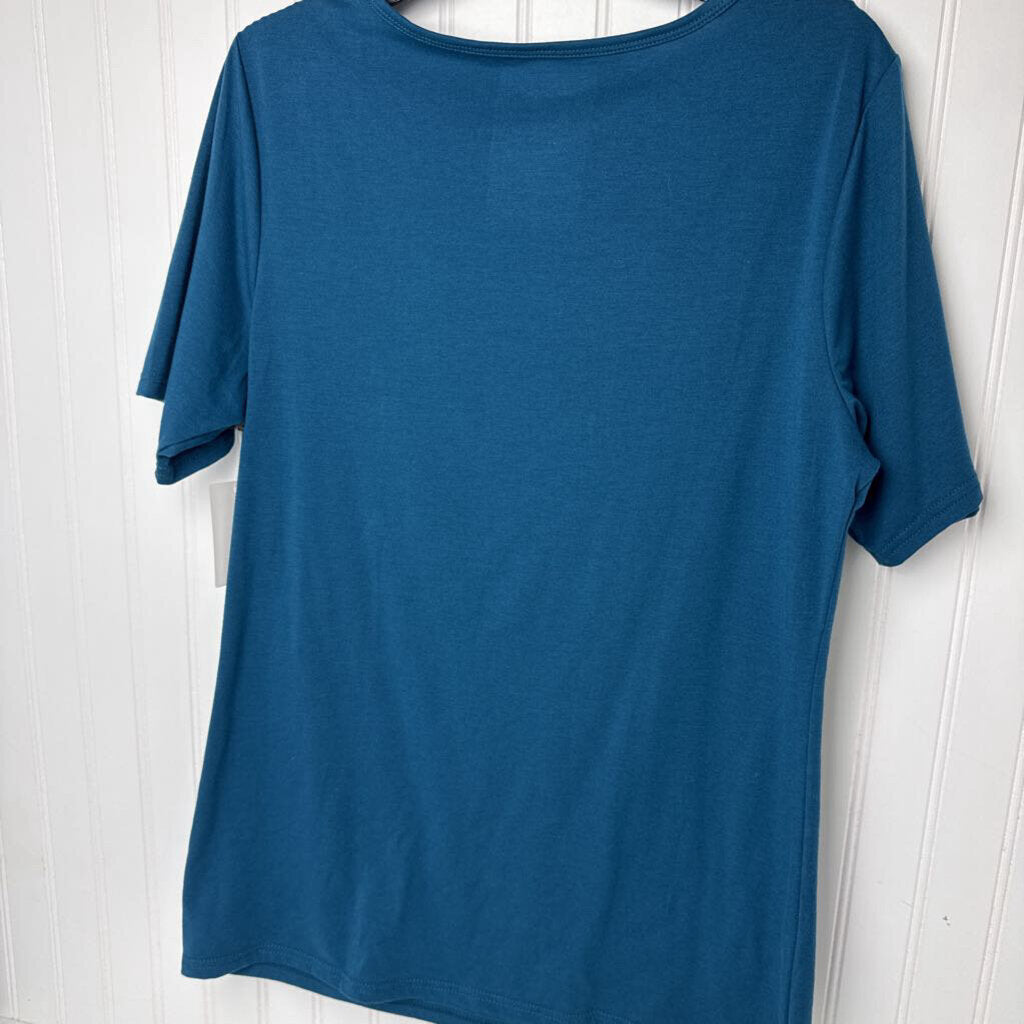 SCOOP NECK SHORT SLEEVED