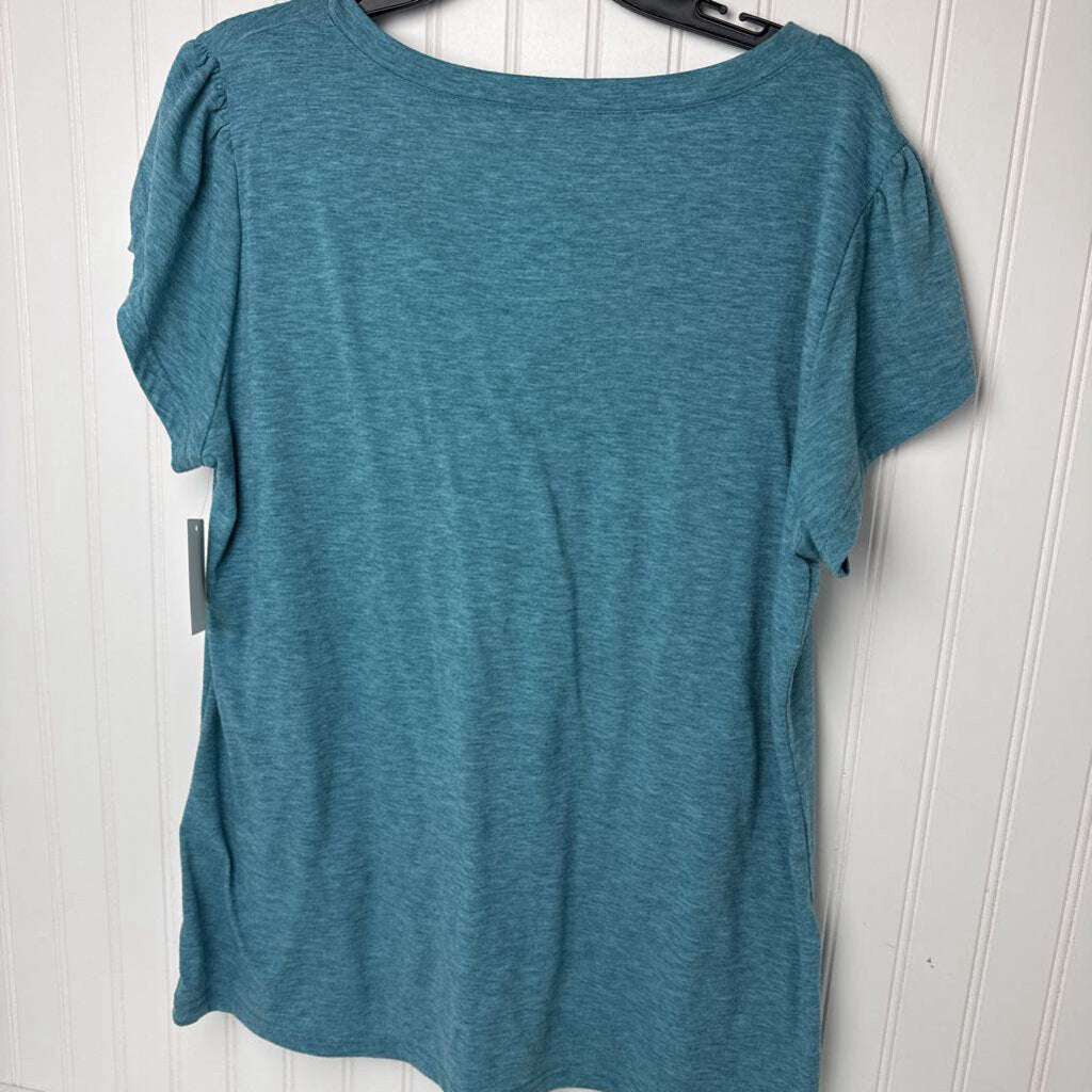 V NECK BASIC TEE