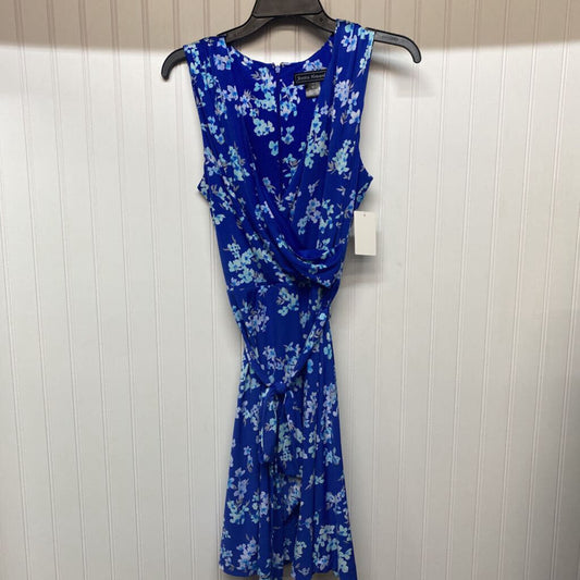 V NECK SLEEVELESS SHORT DRESS