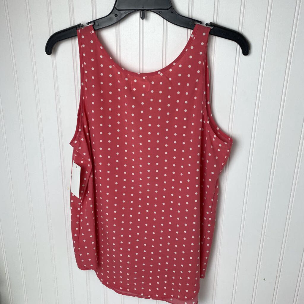 SLEEVLESS TOP