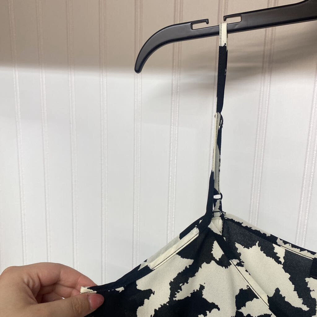 SPAGHETTI STRAP TOP