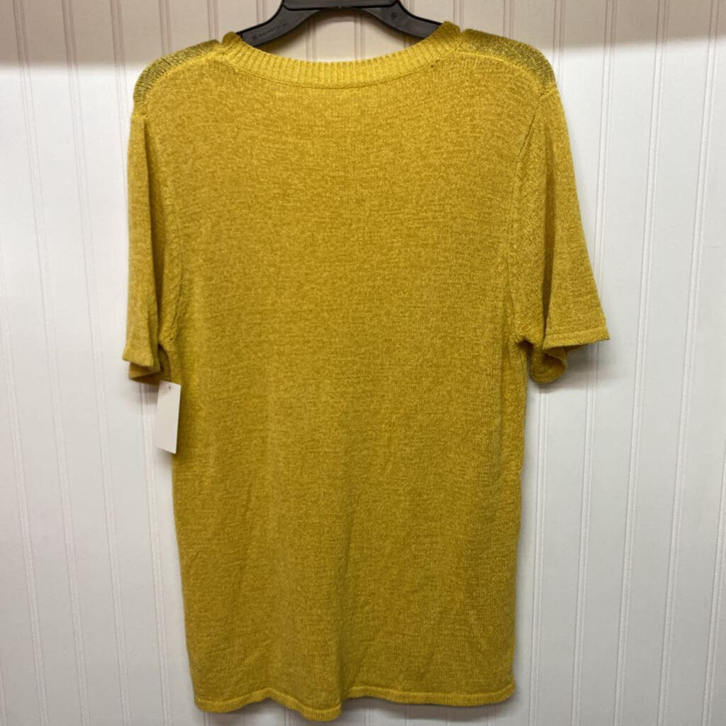 SHORT SLEEVE SUMMER SWEATER