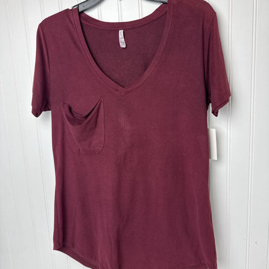 SHORT SLEEVE SHIRT
