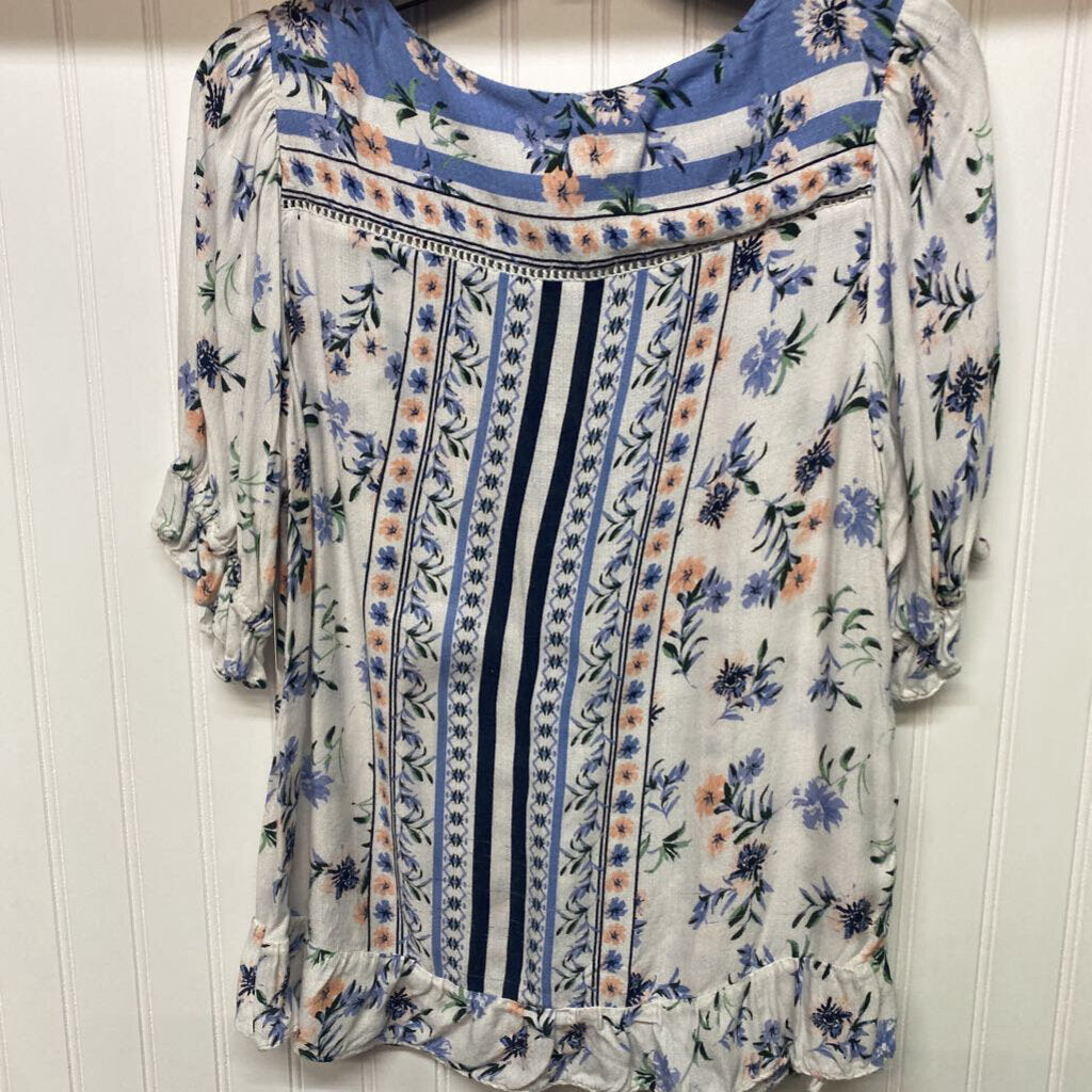 FLORAL SHORT SLEEVED