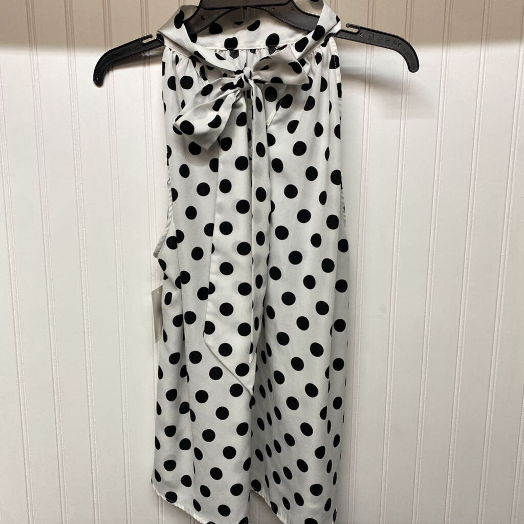 SLEEVELESS BLOUSE