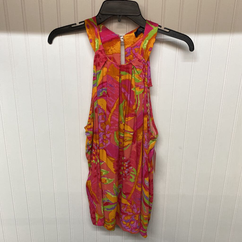 SLEEVELESS BLOUSE