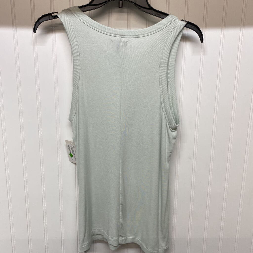 RIBBED KNIT TANK TOP