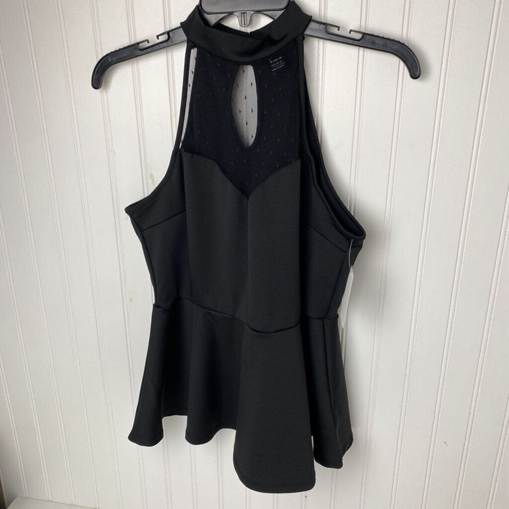 SLEEVELESS HALTER FLARE TOP