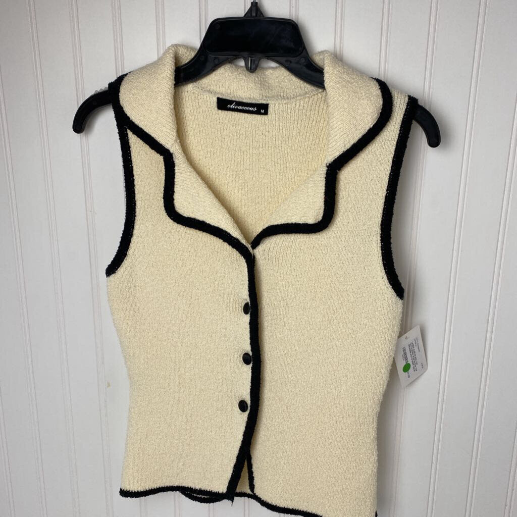 SLEEVELESS TOP