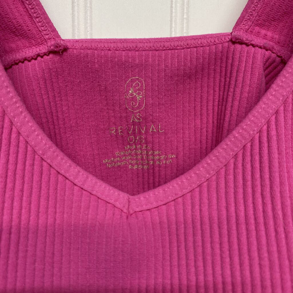 RIBBED KNIT CROPPED TANK TOP