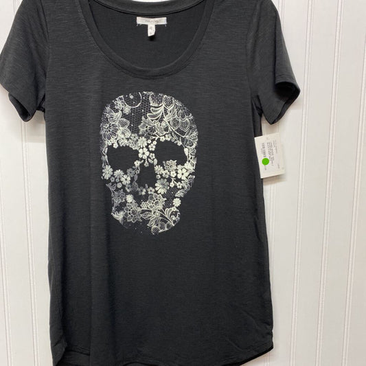 SKULL GRAPHIC T
