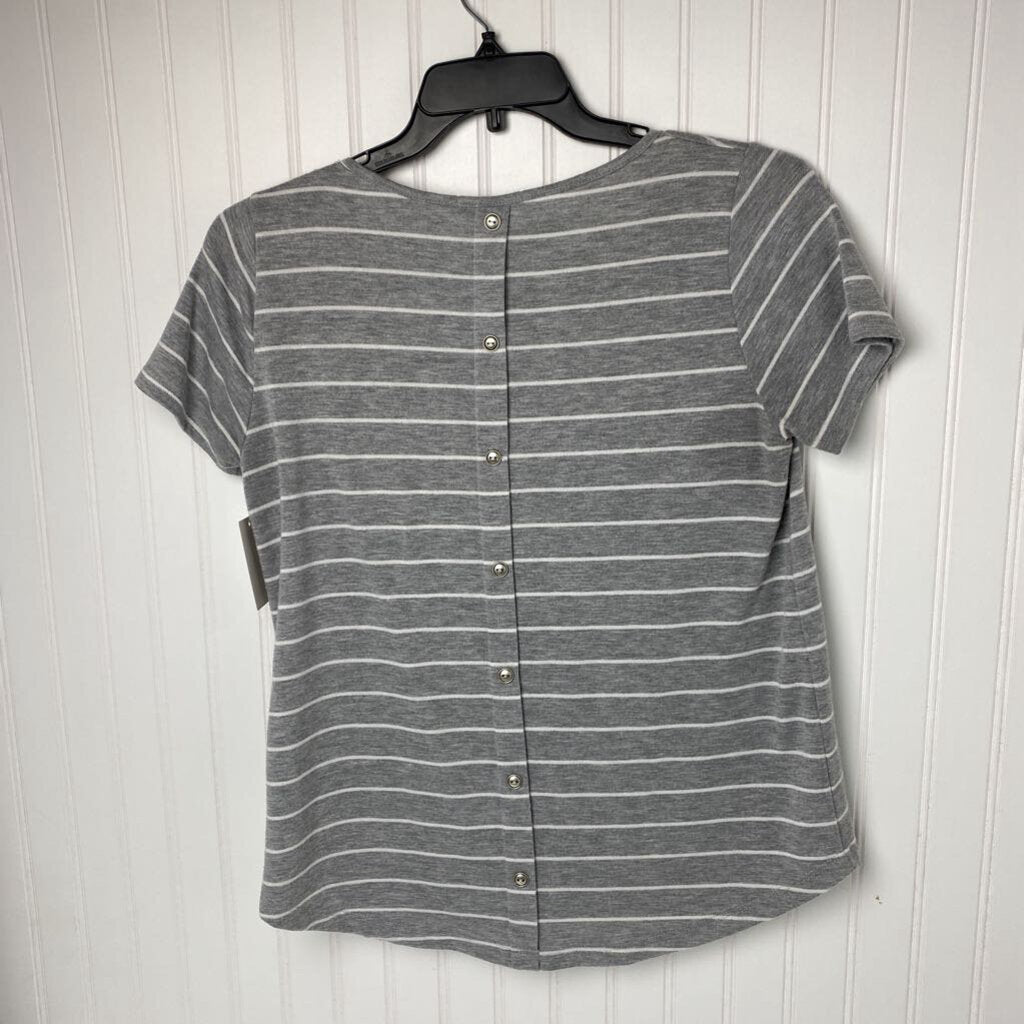 GRAY STRIPE BASIC TOP