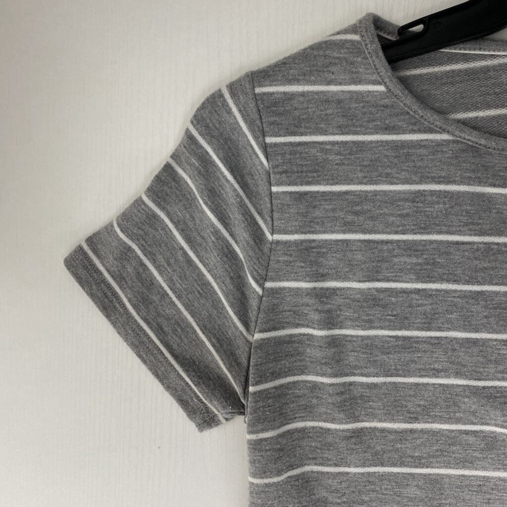 GRAY STRIPE BASIC TOP