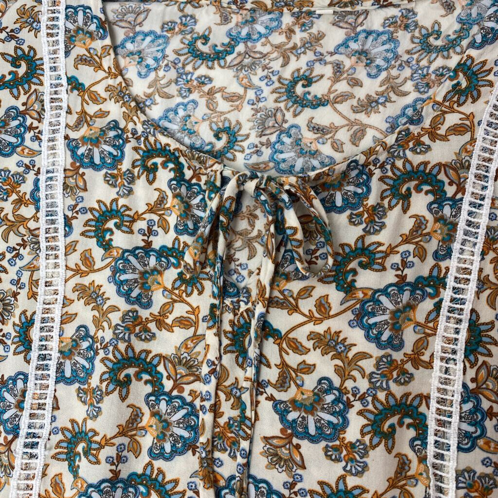 SHORT SLEEVE BLOUSE