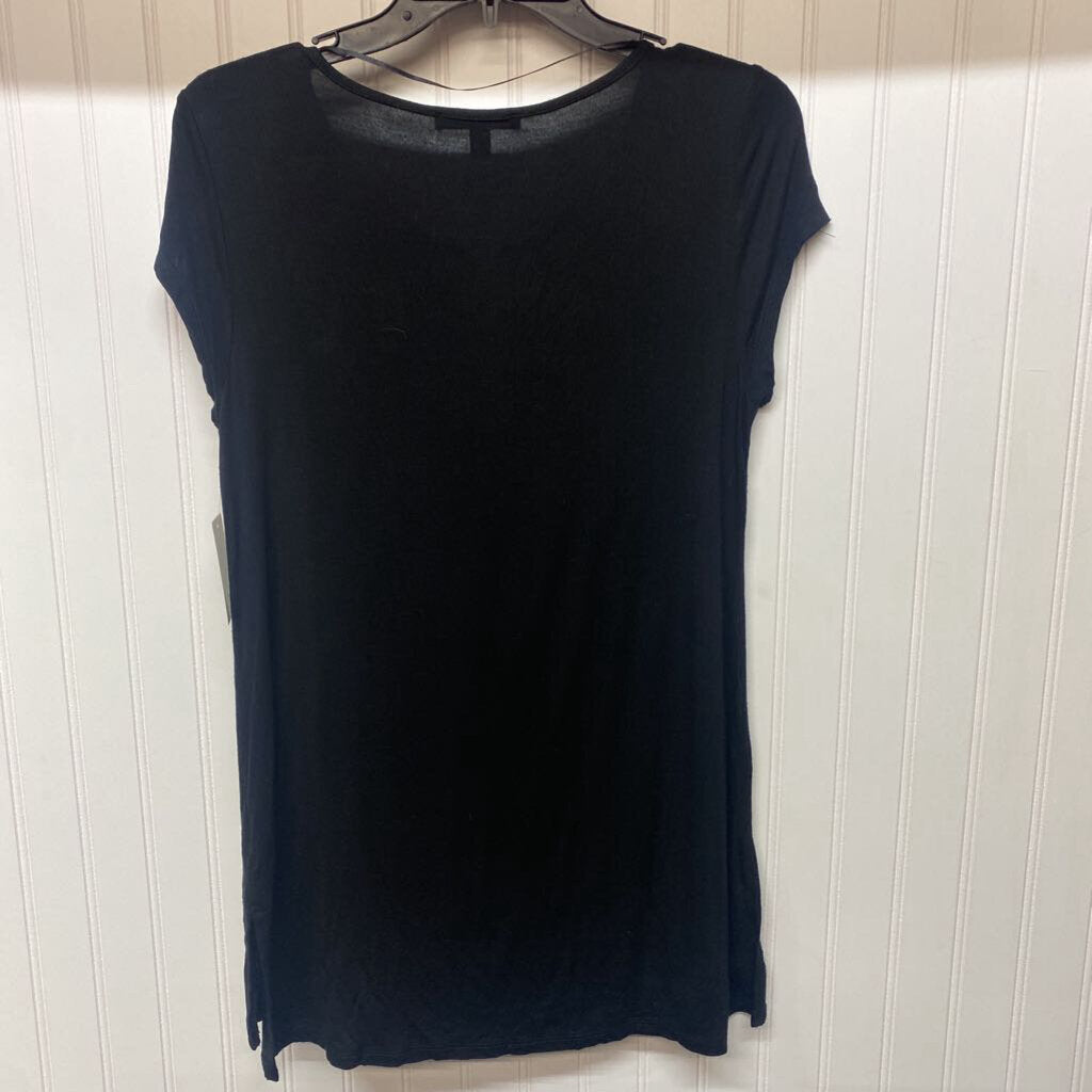 SHORT SLEEVE TOP
