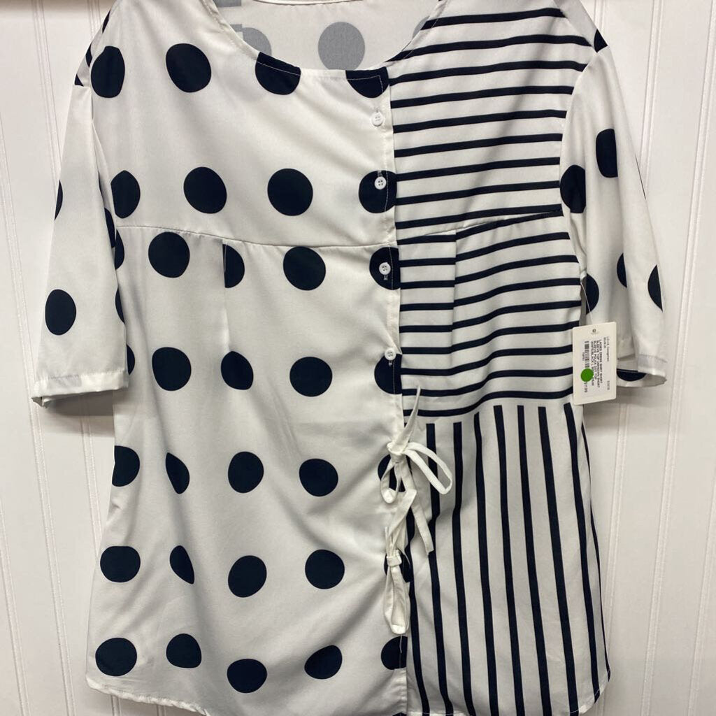 SHORT SLEEVE POLKA DOT TOP