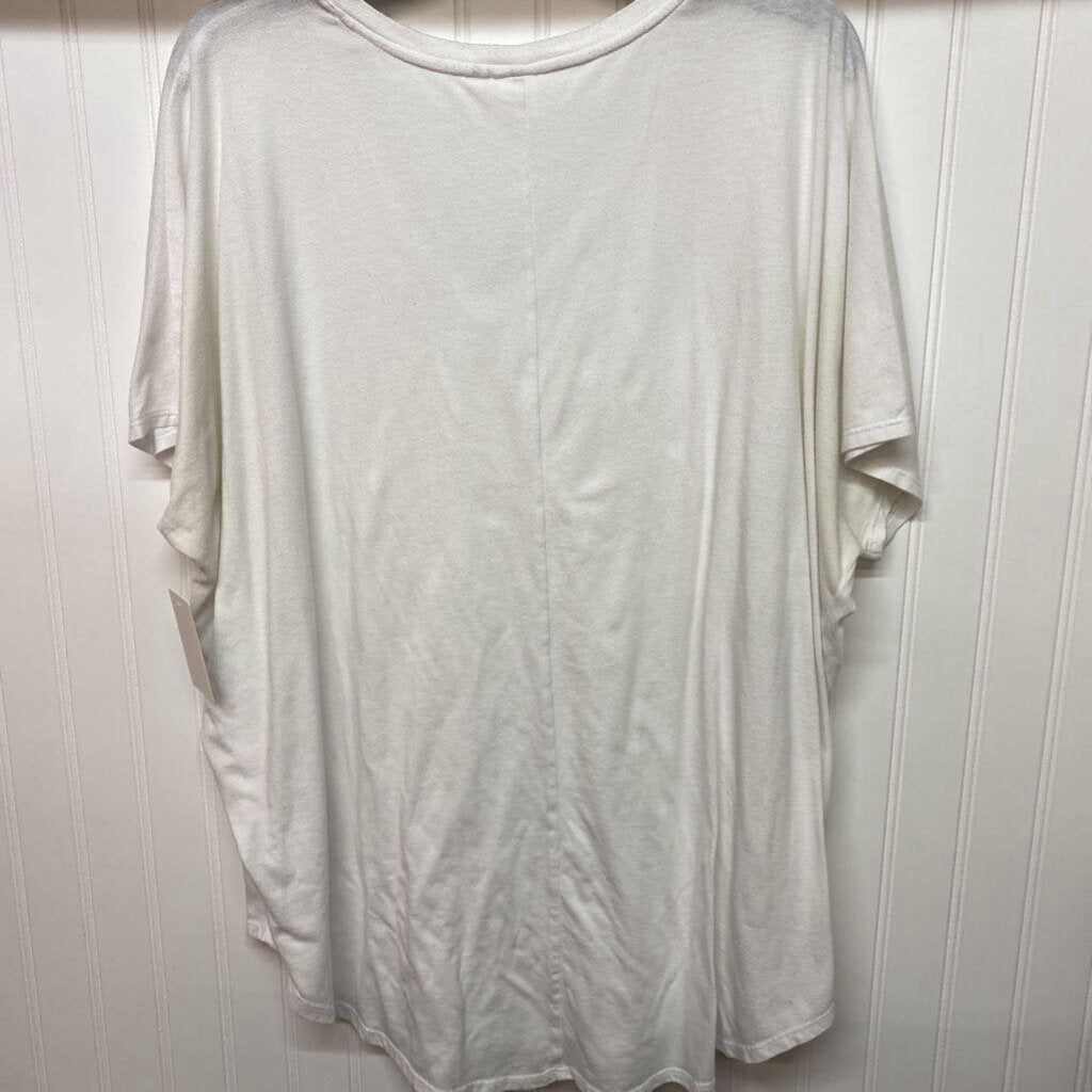 SHORT SLEEVE V NECK TEE