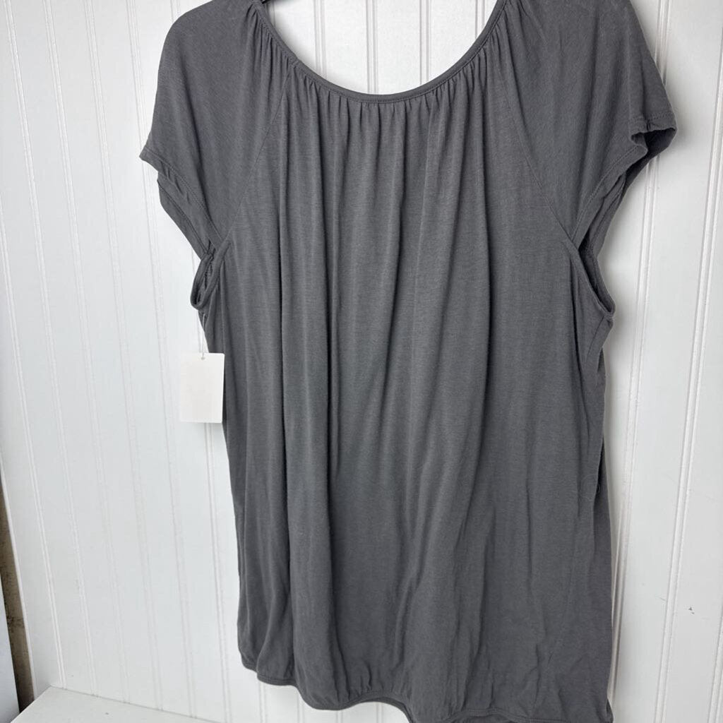 SHORT SLEEVE TOP