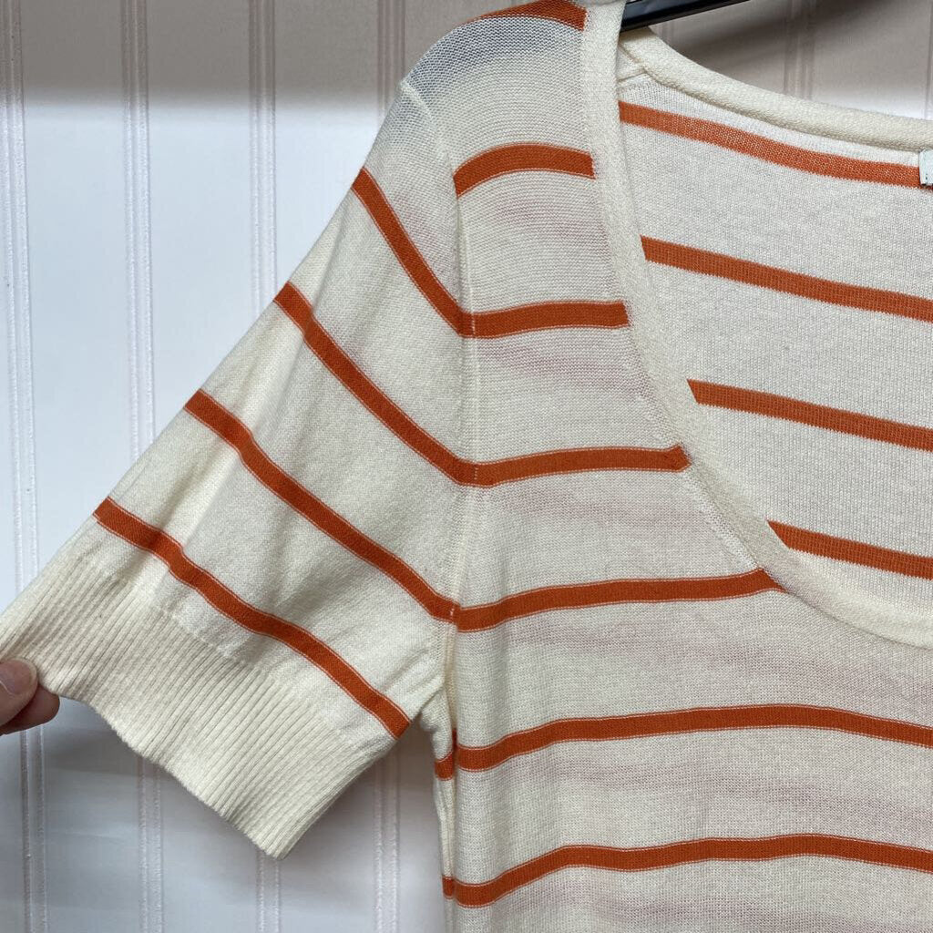 SHORT SLEEVE STRIPED SWEATER