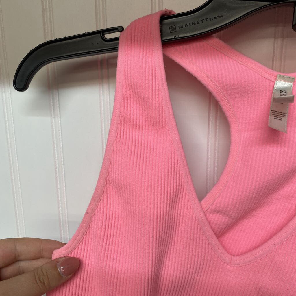V NECK CROPPED TANK TOP