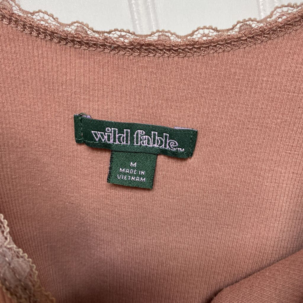 CROPPED TANK TOP