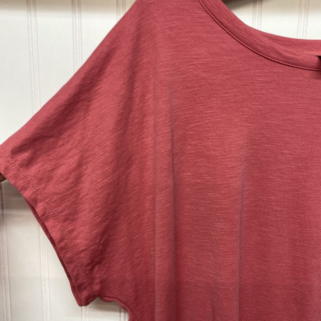 PINK T-SHIRT