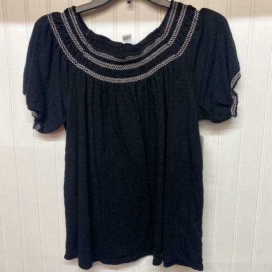 SHORT SLEEVE TOP