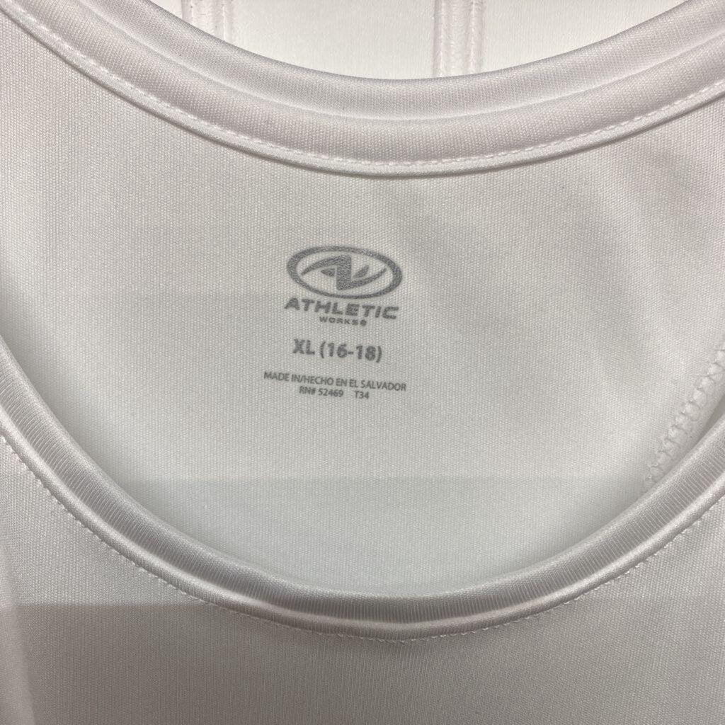 SOLID WHITE TANK TOP