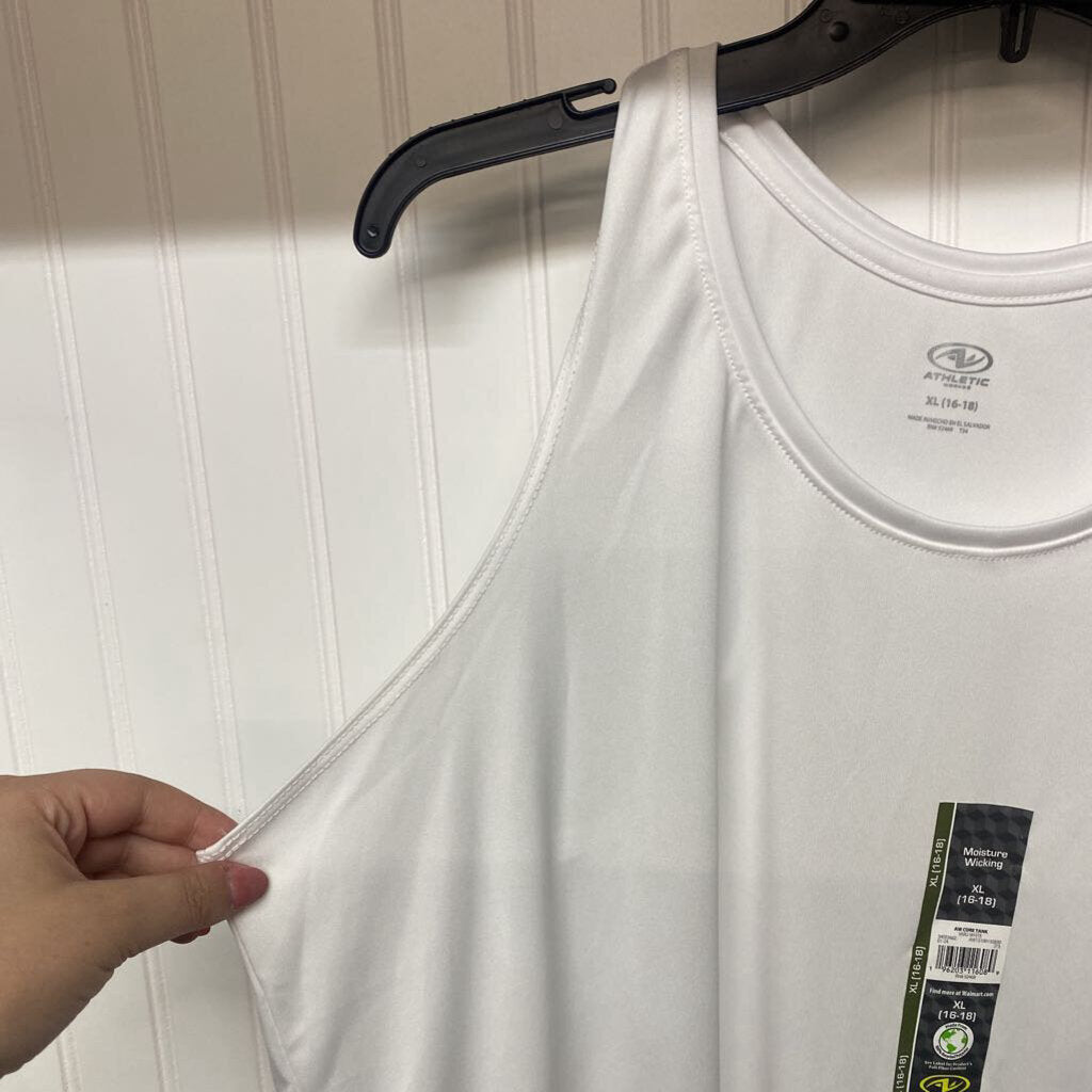 SOLID WHITE TANK TOP