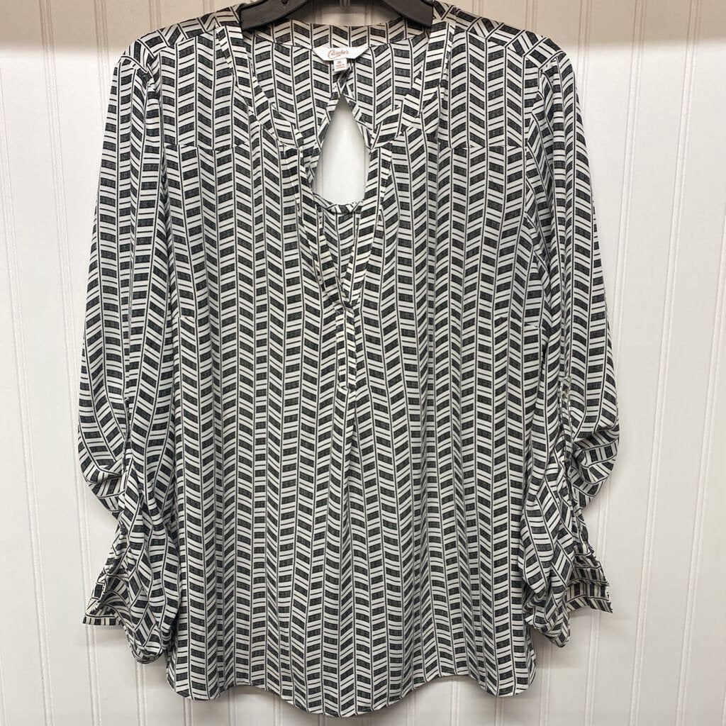 V NECK LONG SLEEVED