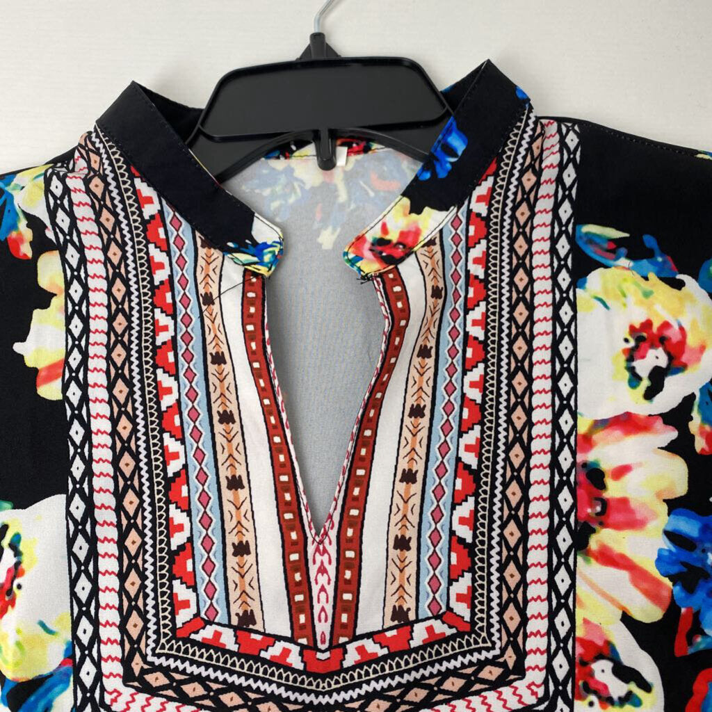 FLORAL SLEEVLESS TOP