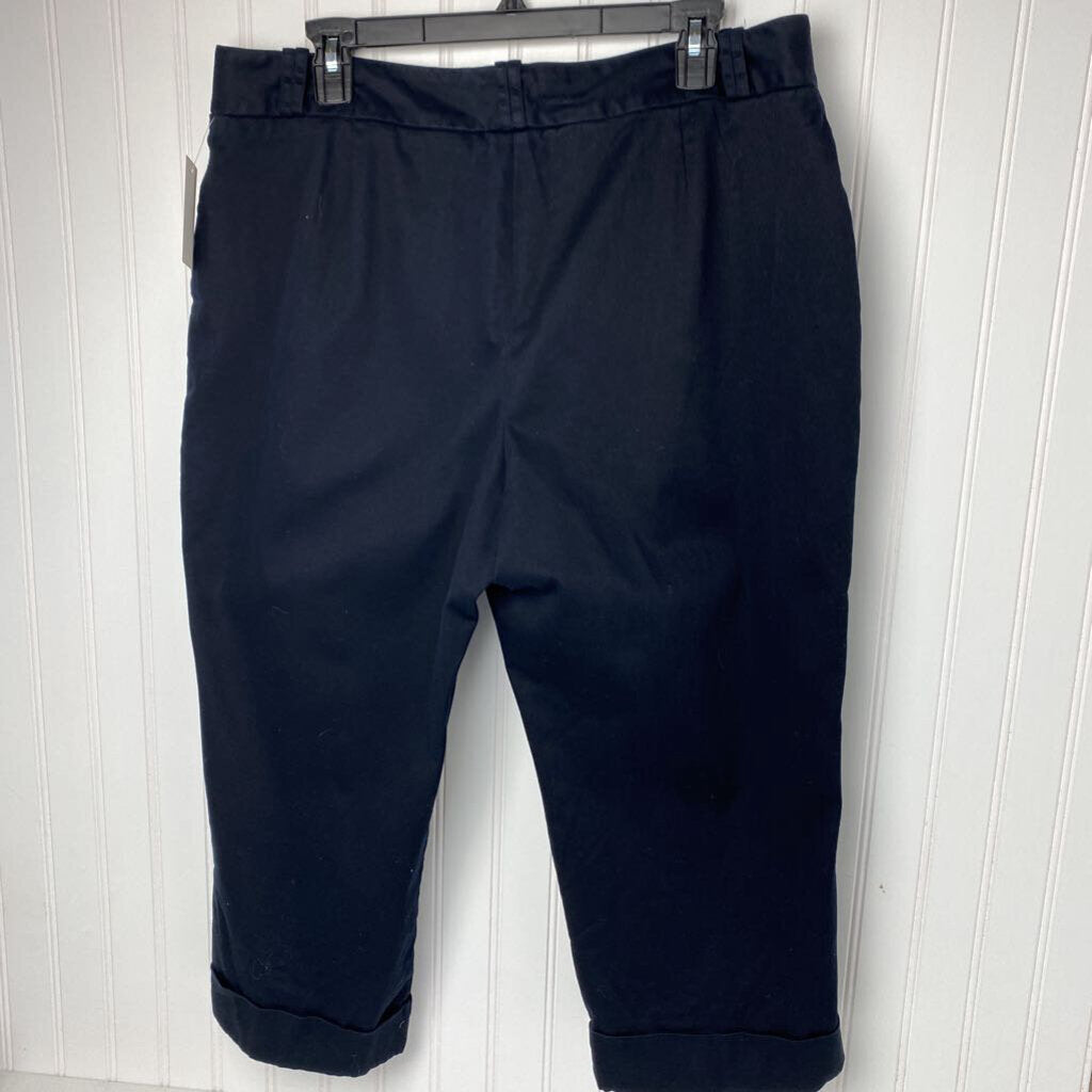 BLACK CAPRIS
