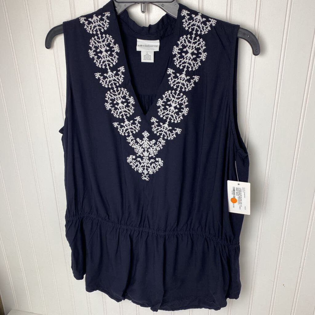 EMBROIDERED V NECK SLEEVELESS TOP