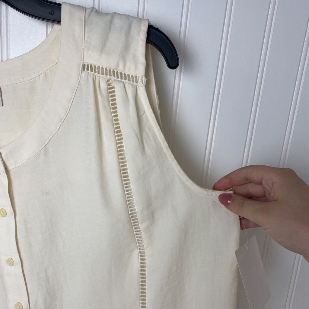 LADIES SLEEVELESS TOP