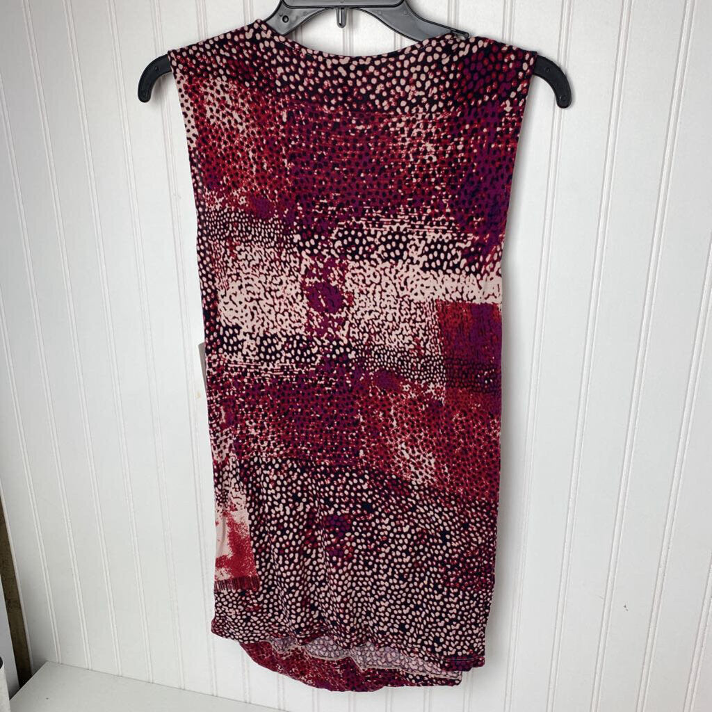 SLEEVELESS LAYERED FRONT TOP