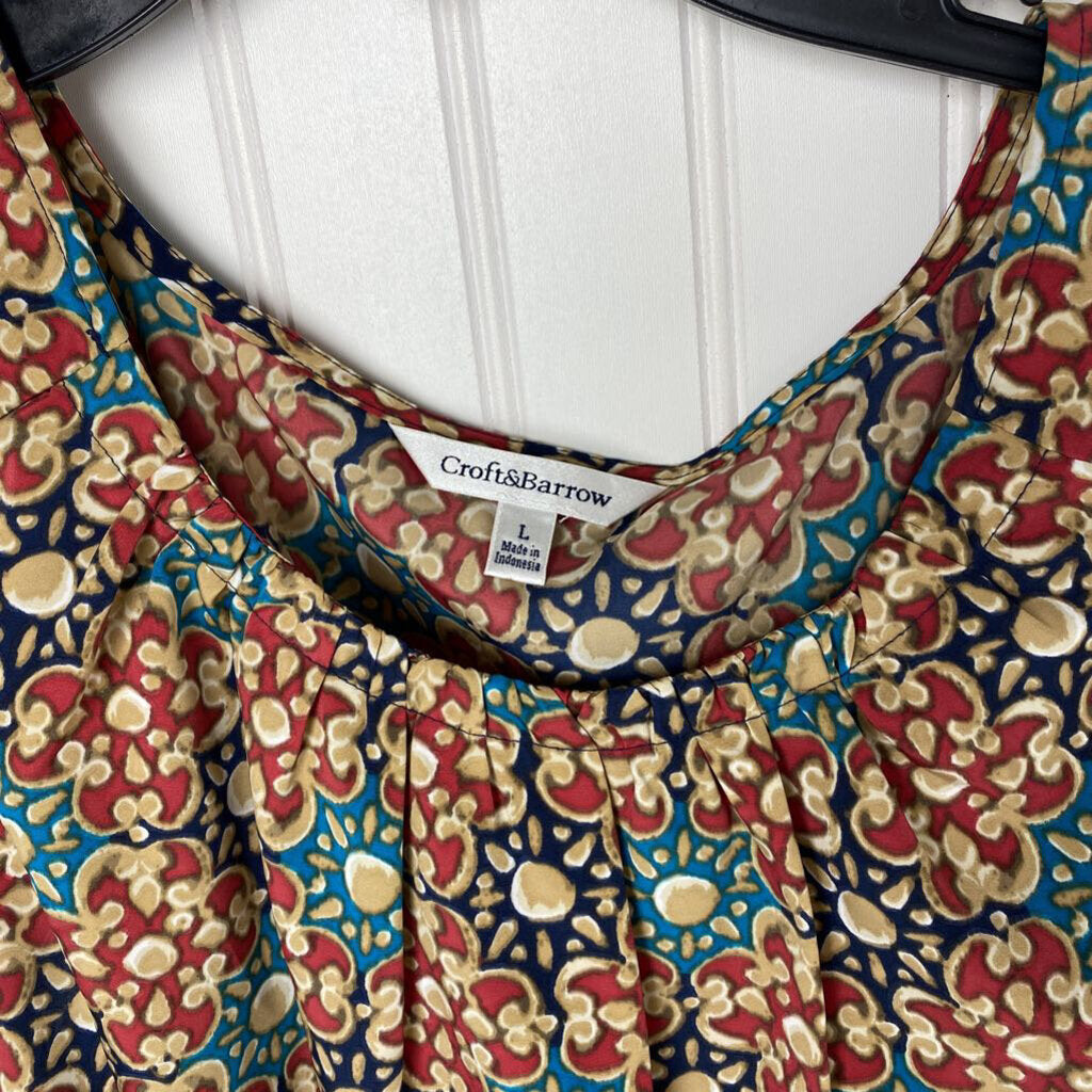 SLEEVELESS TOP
